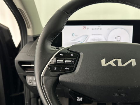 Kia Ev6 Plus 77.4 kWh [ 3-Fase ] (INCL-BTW) *HEAT-PUMP | LUXURY-LEATHER | ADAPT-CRUISE | WIDE-SCREEN-DIGI-COCKPIT | MERIDIAN-AUDIO | MEMORY-PACK | FULL-LED | KEYLESS | CAMERA | DAB | BLIND-SPOT | NAVI-FULLMAP | ...