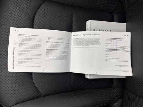 Kia Ev6 Plus 77.4 kWh [ 3-Fase ] (INCL-BTW) *HEAT-PUMP | LUXURY-LEATHER | ADAPT-CRUISE | WIDE-SCREEN-DIGI-COCKPIT | MERIDIAN-AUDIO | MEMORY-PACK | FULL-LED | KEYLESS | CAMERA | DAB | BLIND-SPOT | NAVI-FULLMAP | ...