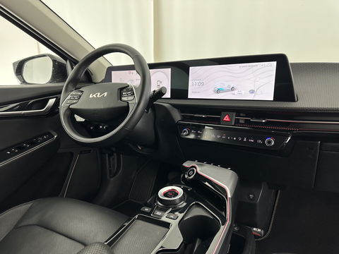 Kia Ev6 Plus 77.4 kWh [ 3-Fase ] (INCL-BTW) *HEAT-PUMP | LUXURY-LEATHER | ADAPT-CRUISE | WIDE-SCREEN-DIGI-COCKPIT | MERIDIAN-AUDIO | MEMORY-PACK | FULL-LED | KEYLESS | CAMERA | DAB | BLIND-SPOT | NAVI-FULLMAP | ...