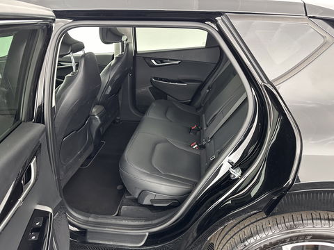 Kia Ev6 Plus 77.4 kWh [ 3-Fase ] (INCL-BTW) *HEAT-PUMP | LUXURY-LEATHER | ADAPT-CRUISE | WIDE-SCREEN-DIGI-COCKPIT | MERIDIAN-AUDIO | MEMORY-PACK | FULL-LED | KEYLESS | CAMERA | DAB | BLIND-SPOT | NAVI-FULLMAP | ...