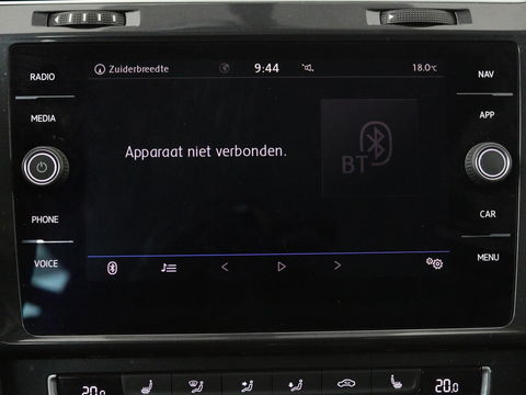 Volkswagen Golf 1.0 TSI Comfortline | Stoelverwarming | Carplay | Massage | Navigatie | ErgoActive | Adaptive cruise | Climate control | Parkeerhulp