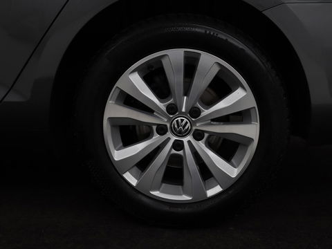Volkswagen Golf 1.0 TSI Comfortline | Stoelverwarming | Carplay | Massage | Navigatie | ErgoActive | Adaptive cruise | Climate control | Parkeerhulp