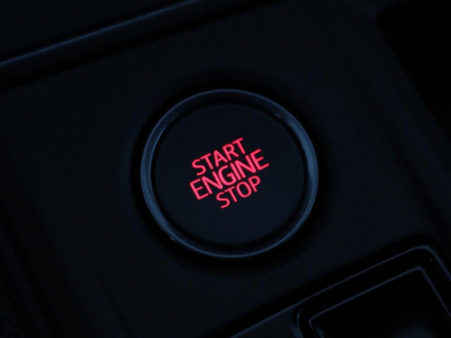 CUPRA Formentor 1.4 e-Hybrid VZ | 245pk | Camera | Adaptive cruise | Stuurverwarming | Sfeerverlichting | Navigatie | Keyless | Full LED | PHEV
