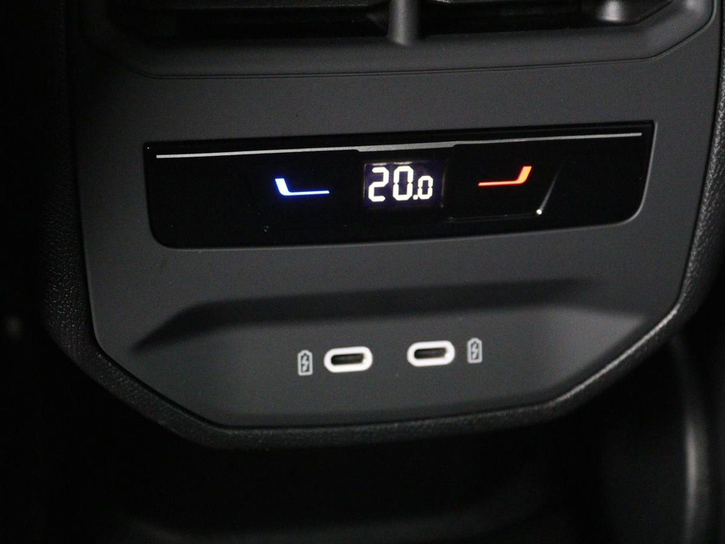 CUPRA Formentor 1.4 e-Hybrid VZ | 245pk | Camera | Adaptive cruise | Stuurverwarming | Sfeerverlichting | Navigatie | Keyless | Full LED | PHEV