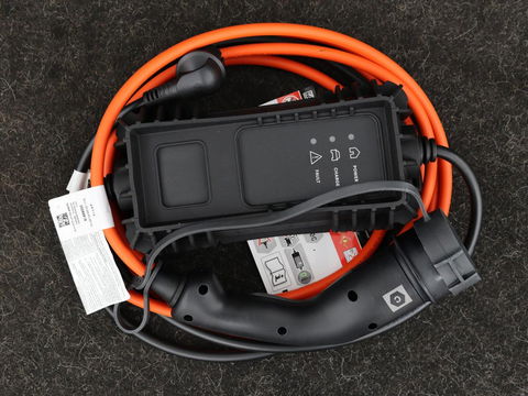Citroën C5 Aircross 1.6 Plug in Hybrid Business Plus | Adaptive cruise | Carplay | Half leder | Keyless | Camera | Full LED | Dodehoek detectie | Navigatie