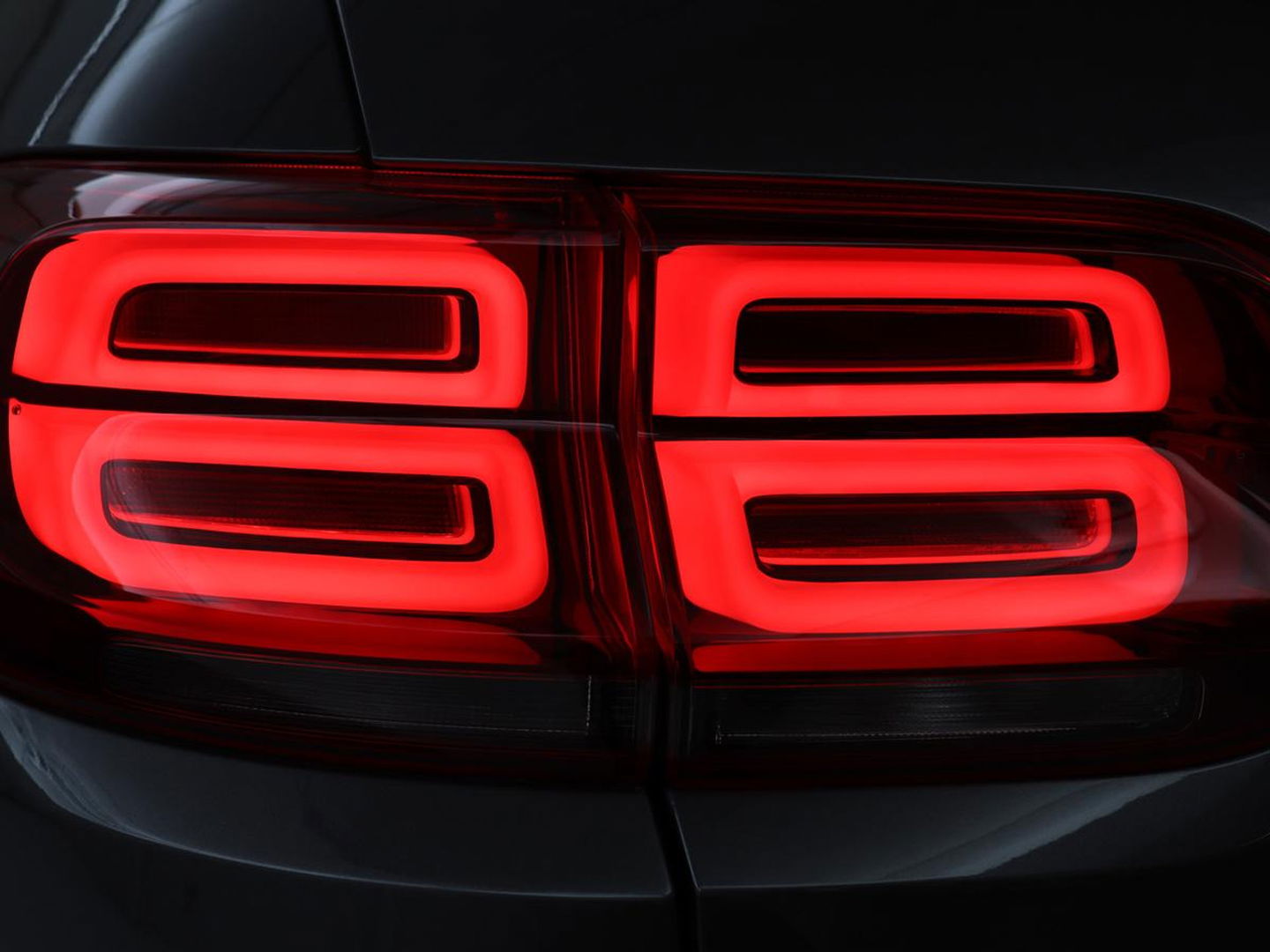 Citroën C5 Aircross 1.6 Plug in Hybrid Business Plus | Adaptive cruise | Carplay | Half leder | Keyless | Camera | Full LED | Dodehoek detectie | Navigatie