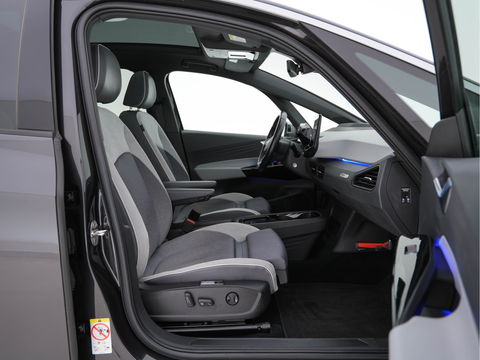 Volkswagen ID.3 First Max 58 kWh [ 3-Fase ] (INCL-BTW) *PANO | HEAD-UP | ADAPTIVE-CRUISE | FULL-LED | CAMERA | KEYLESS | MICROFIBRE | AMBIENT-LIGHT | NAVI-FULLMAP | DAB+ | ECC | PDC | SPORT-SEATS | DIGI-COCKPIT | 20"ALU*