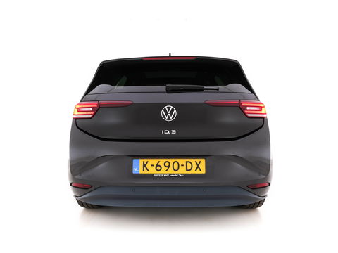 Volkswagen ID.3 First Max 58 kWh [ 3-Fase ] (INCL-BTW) *PANO | HEAD-UP | ADAPTIVE-CRUISE | FULL-LED | CAMERA | KEYLESS | MICROFIBRE | AMBIENT-LIGHT | NAVI-FULLMAP | DAB+ | ECC | PDC | SPORT-SEATS | DIGI-COCKPIT | 20"ALU*