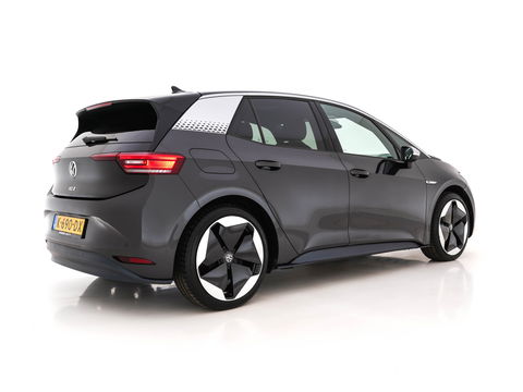 Volkswagen ID.3 First Max 58 kWh [ 3-Fase ] (INCL-BTW) *PANO | HEAD-UP | ADAPTIVE-CRUISE | FULL-LED | CAMERA | KEYLESS | MICROFIBRE | AMBIENT-LIGHT | NAVI-FULLMAP | DAB+ | ECC | PDC | SPORT-SEATS | DIGI-COCKPIT | 20"ALU*
