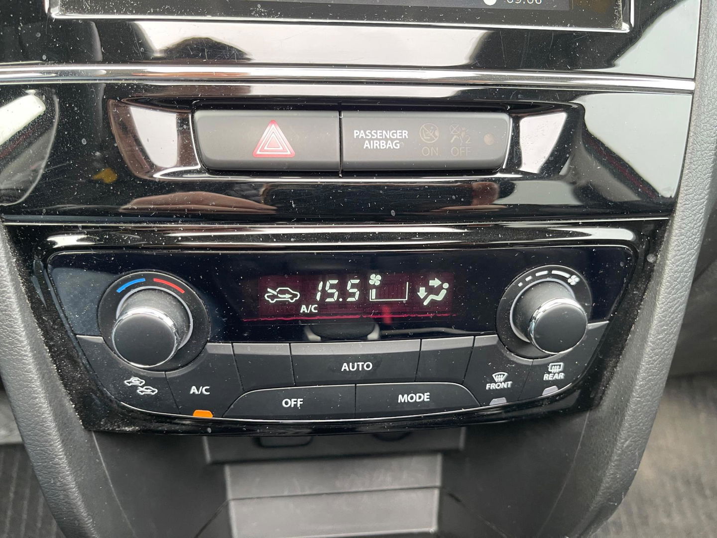 Suzuki Vitara 1.4 Boosterjet Hybrid AllGrip Automaat Camera Panoramadak Navigatie