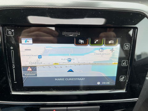 Suzuki Vitara 1.4 Boosterjet Hybrid AllGrip Automaat Camera Panoramadak Navigatie