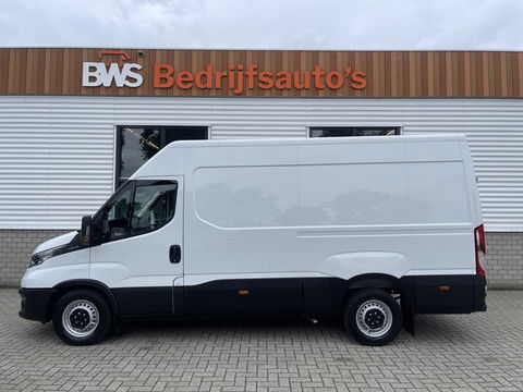 Iveco Daily 35S16V 2.3 L2H2 160pk / vaste prijs rijklaar € 25.700 ex btw / lease vanaf € 500 / climate control / mag 3500 kg trekken / 270 graden achterdeuren / euro 6 diesel !