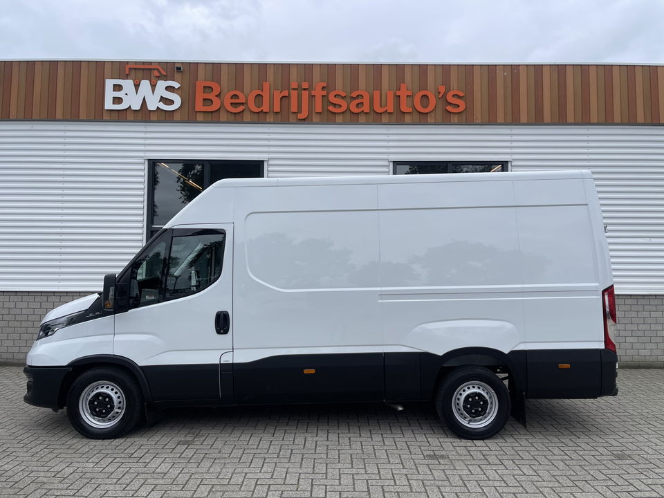 Iveco Daily 35S16V 2.3 L2H2 160pk / vaste prijs rijklaar € 25.700 ex btw / lease vanaf € 500 / climate control / mag 3500 kg trekken / 270 graden achterdeuren / euro 6 diesel !
