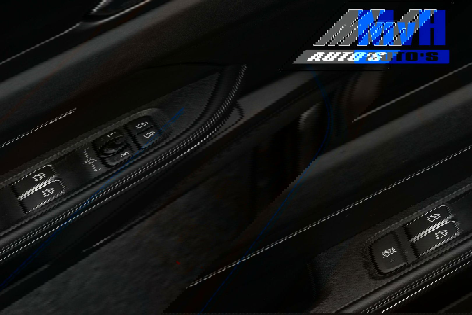 Lynk & Co 01 1.5 Plug-in Hybride|FULL BLACK|360°CAM|PANO|NAP