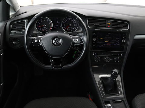 Volkswagen Golf 1.0 TSI Comfortline | 1e eigenaar | Carplay | Adaptive cruise | Navigatie | Climate control | Parkeerhulp | Bluetooth