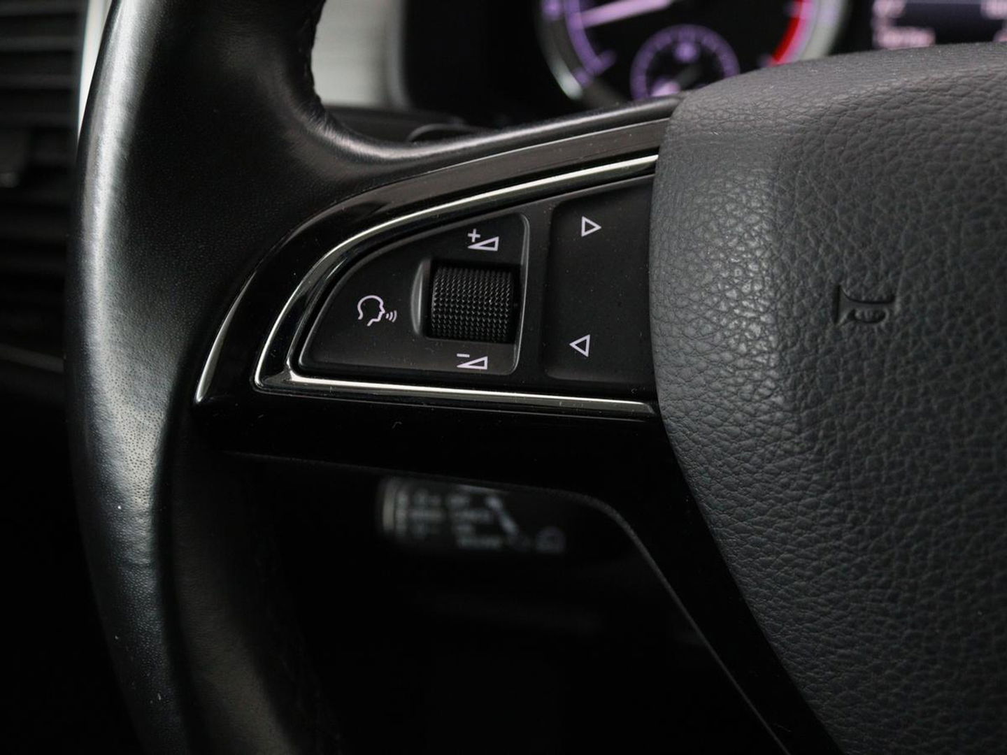 Škoda Kodiaq 1.4 TSI Ambition 7-persoons | Panoramadak | Stoel & stuurverwarming | Adaptive cruise | Trekhaak | Carplay | Full LED | Navigatie