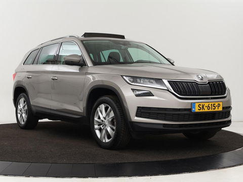 Škoda Kodiaq 1.4 TSI Ambition 7-persoons | Panoramadak | Stoel & stuurverwarming | Adaptive cruise | Trekhaak | Carplay | Full LED | Navigatie