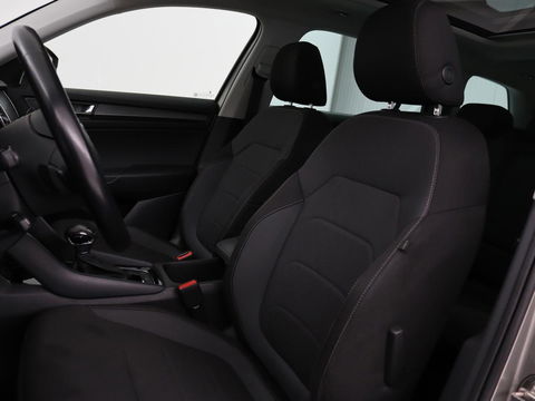 Škoda Kodiaq 1.4 TSI Ambition 7-persoons | Panoramadak | Stoel & stuurverwarming | Adaptive cruise | Trekhaak | Carplay | Full LED | Navigatie