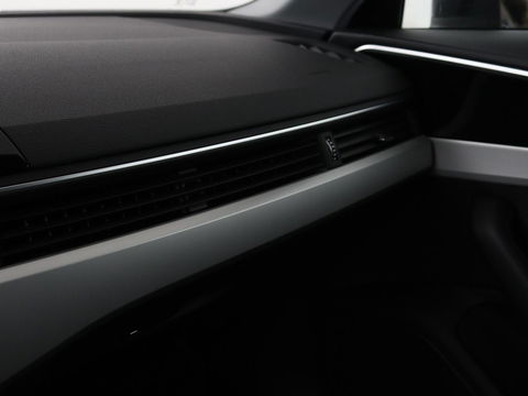 Audi A4 35 TFSI Launch Edition Business | 1e eigenaar | Dealer onderhouden | Trekhaak | Virtual Cockpit | Carplay | Navigatie | Full LED | Parkeerhulp | Climate control | Sportstoelen | Cruise control