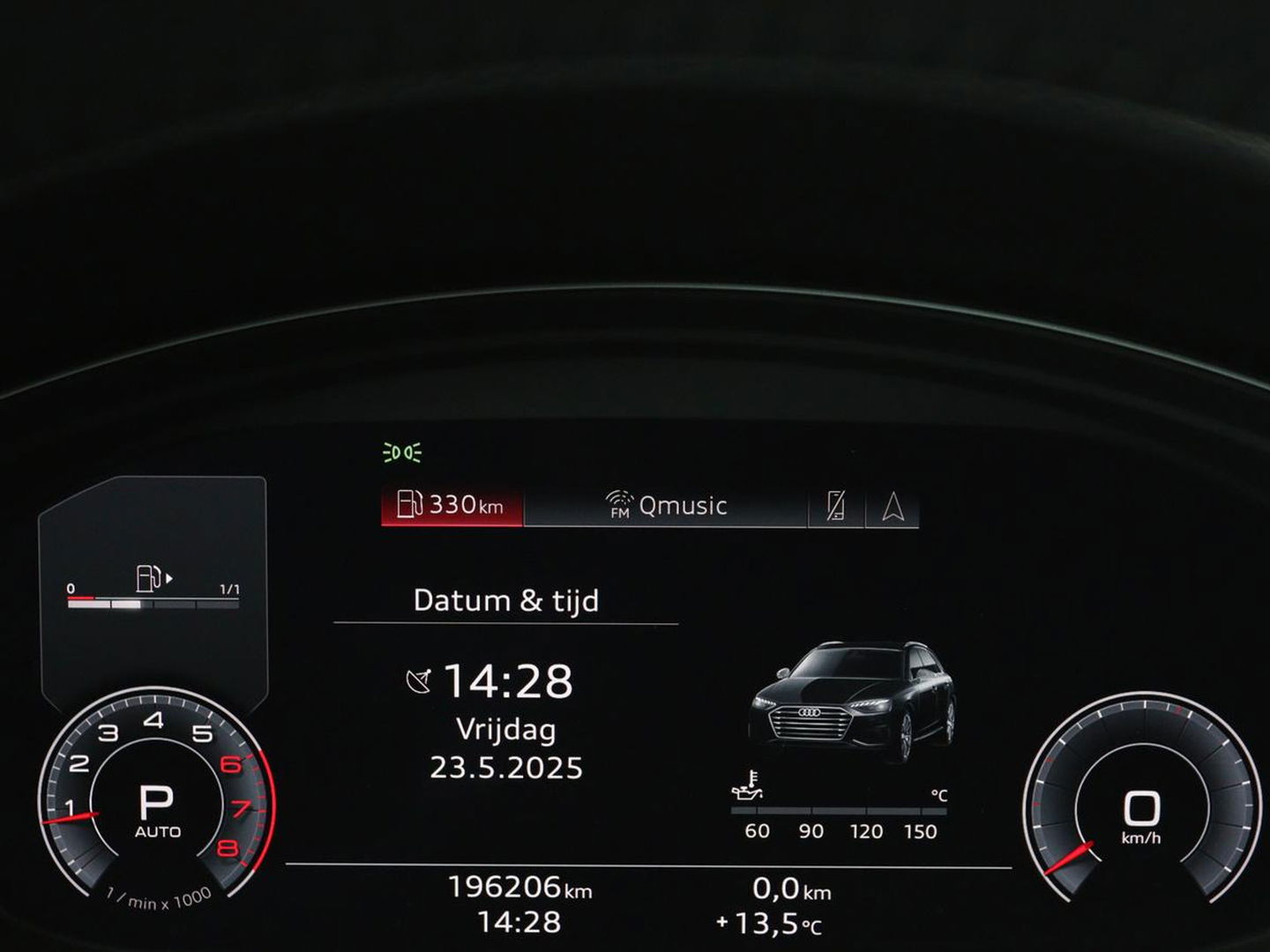 Audi A4 35 TFSI Launch Edition Business | 1e eigenaar | Dealer onderhouden | Trekhaak | Virtual Cockpit | Carplay | Navigatie | Full LED | Parkeerhulp | Climate control | Sportstoelen | Cruise control