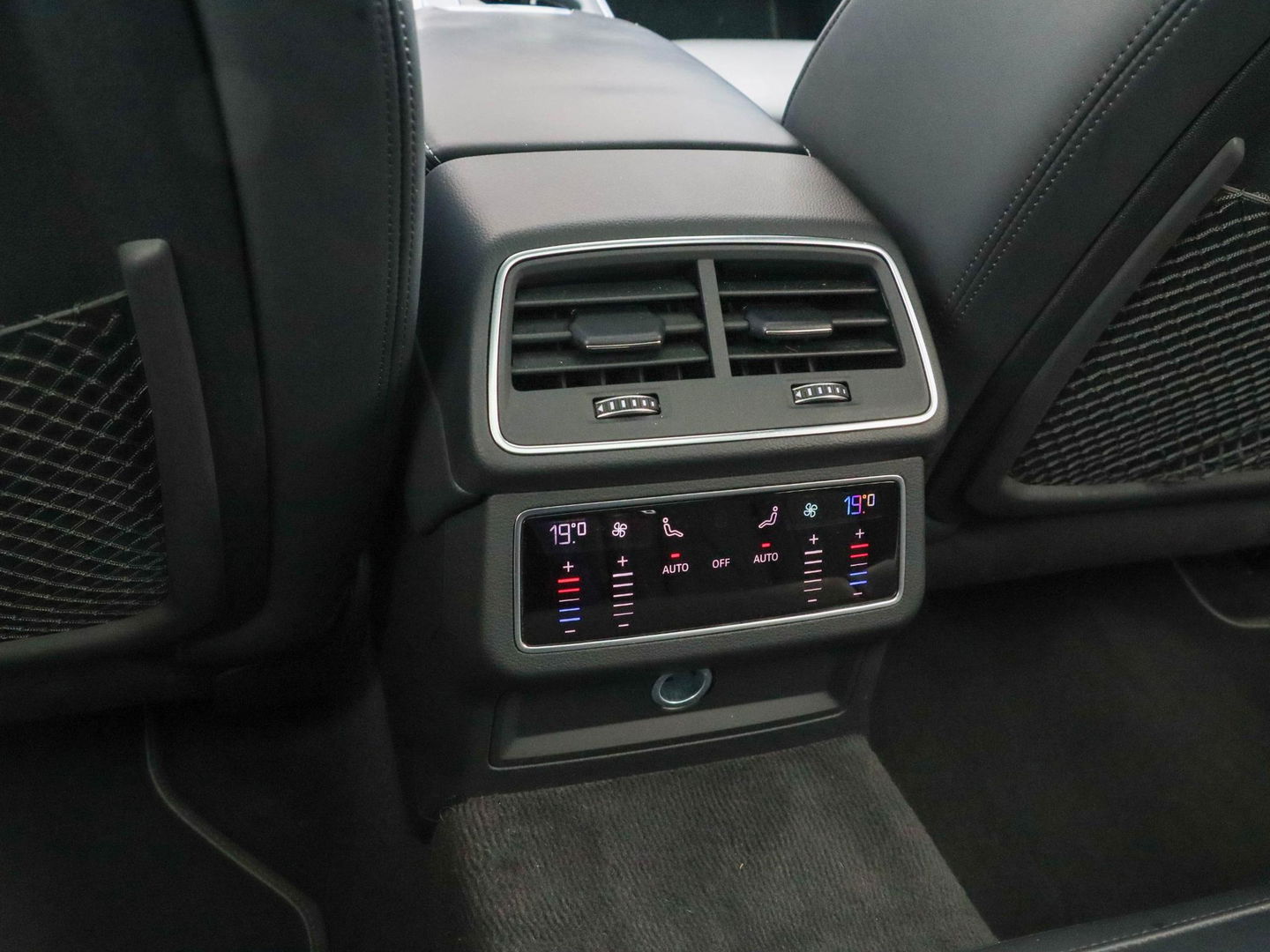 Audi A6 Avant 55 TFSI e Quattro Competition Panodak | Volleder | HUD | Adapt.Cruise | Trekhaak