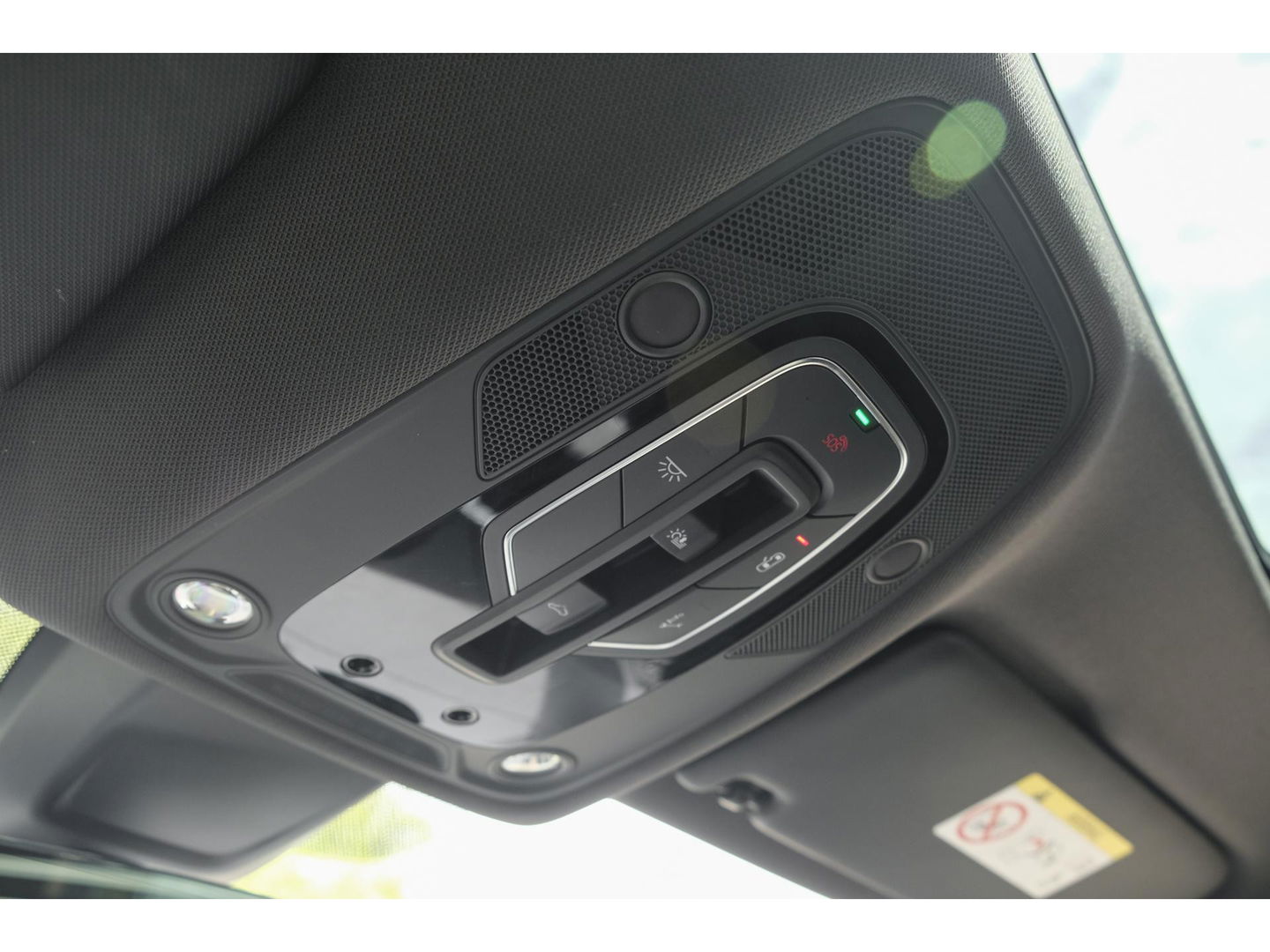 Audi SQ5 3.0 TFSI 354pk Quattro Panoramadak RS-stoelen Luchtvering Trekhaak Bang&Olufsen Massage Head-up 21" LMV