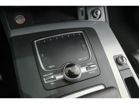 Audi SQ5 3.0 TFSI 354pk Quattro Panoramadak RS-stoelen Luchtvering Trekhaak Bang&Olufsen Massage Head-up 21" LMV