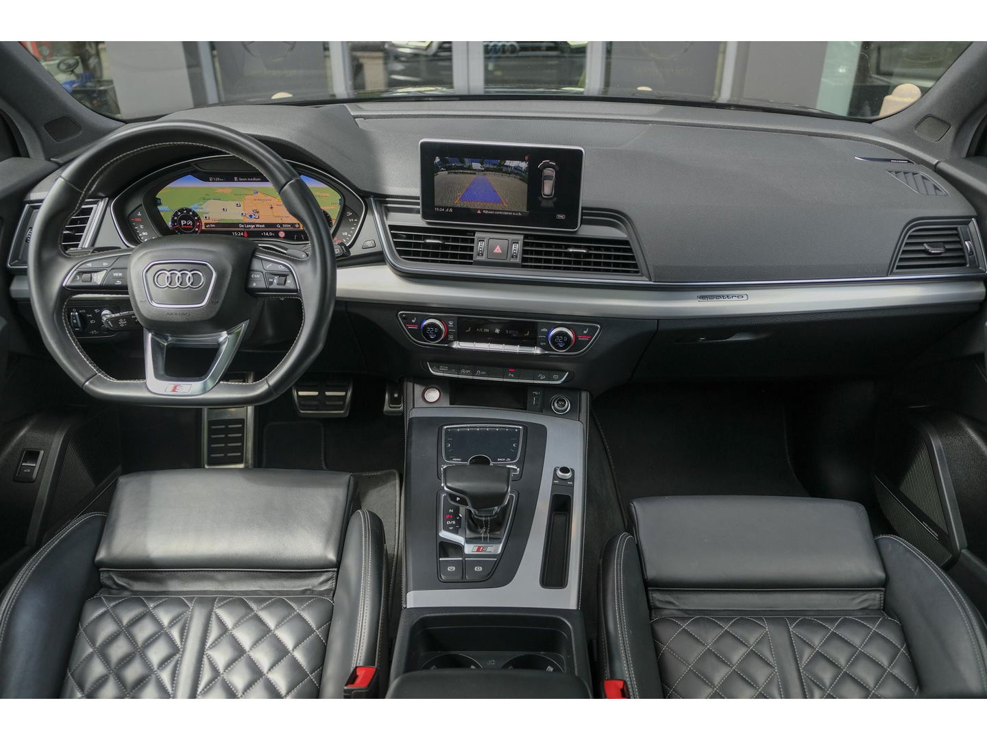 Audi SQ5 3.0 TFSI 354pk Quattro Panoramadak RS-stoelen Luchtvering Trekhaak Bang&Olufsen Massage Head-up 21" LMV