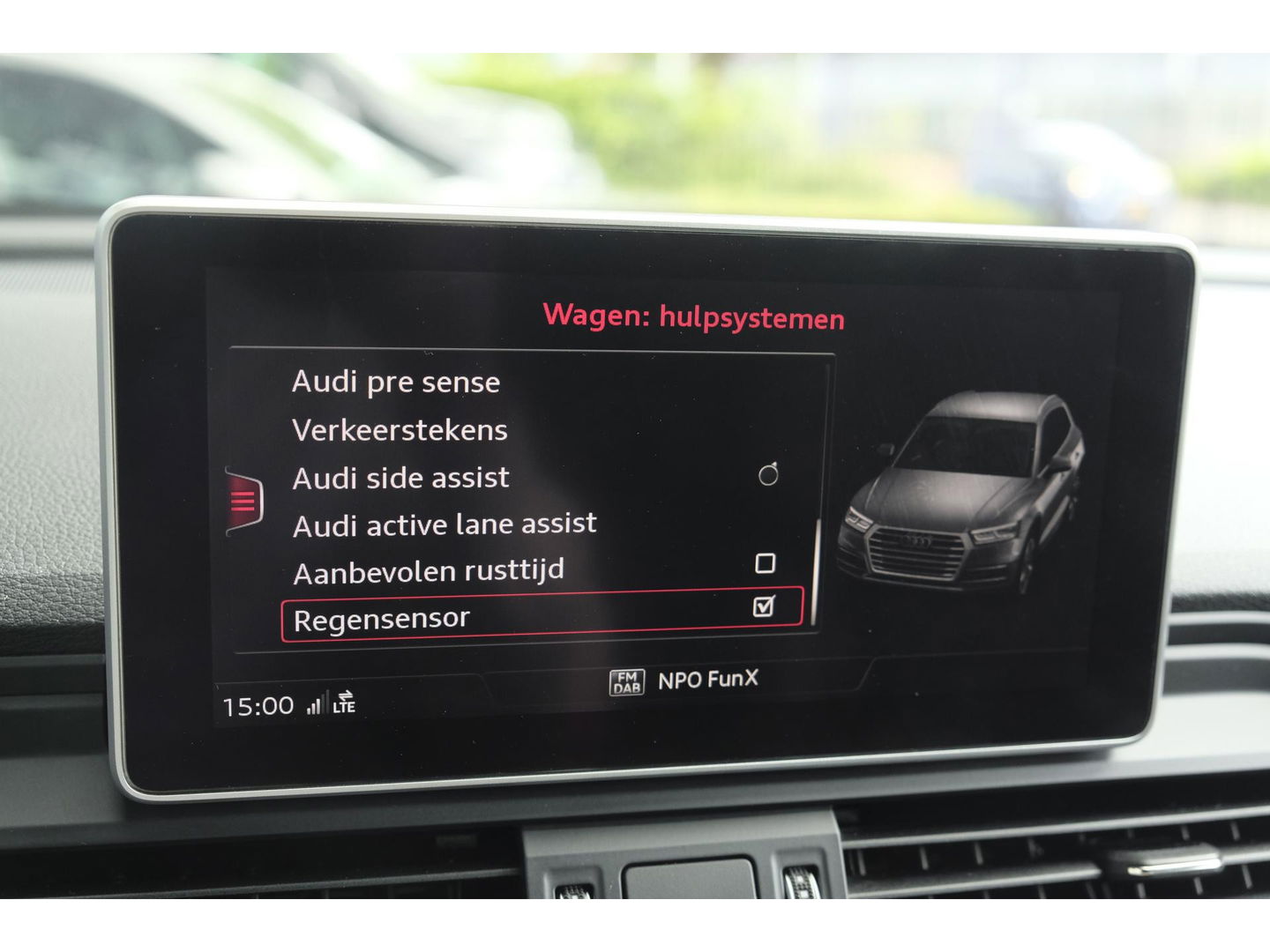 Audi SQ5 3.0 TFSI 354pk Quattro Panoramadak RS-stoelen Luchtvering Trekhaak Bang&Olufsen Massage Head-up 21" LMV