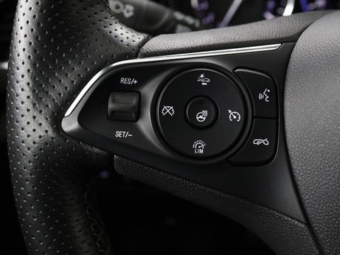 Opel Insignia Grand Sport 1.5 Turbo Executive | OPC Line | Leder | Stoel & stuurverwarming | Trekhaak | Camera | Keyless | Carplay | BOSE Sound | Navigatie