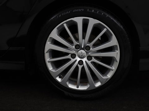 Opel Insignia Grand Sport 1.5 Turbo Executive | OPC Line | Leder | Stoel & stuurverwarming | Trekhaak | Camera | Keyless | Carplay | BOSE Sound | Navigatie
