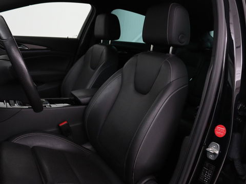 Opel Insignia Grand Sport 1.5 Turbo Executive | OPC Line | Leder | Stoel & stuurverwarming | Trekhaak | Camera | Keyless | Carplay | BOSE Sound | Navigatie