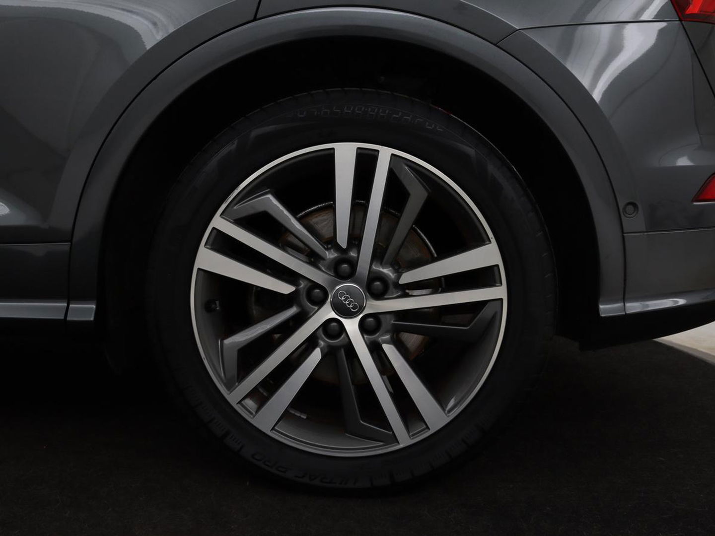 Audi Q5 2.0 TFSI quattro S Line | Bang & Olufsen | Leder | Luchtvering | 360 camera | Adaptive cruise | Carplay | Keyless | Virtual Cockpit | Navigatie | Full LED