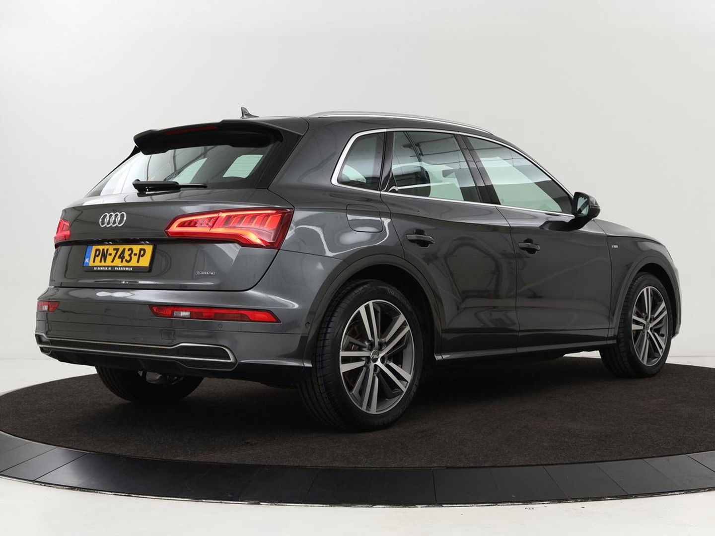 Audi Q5 2.0 TFSI quattro S Line | Bang & Olufsen | Leder | Luchtvering | 360 camera | Adaptive cruise | Carplay | Keyless | Virtual Cockpit | Navigatie | Full LED