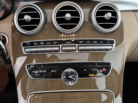 Mercedes-Benz C-Klasse 180 Ambition Aut. *PANO | FULL-LED | 1/2-LEATHER | SPORT-SEATS | NAVI-FULLMAP | HEATED-SEATS | ECC | PDC | CRUISE | 17''ALU*
