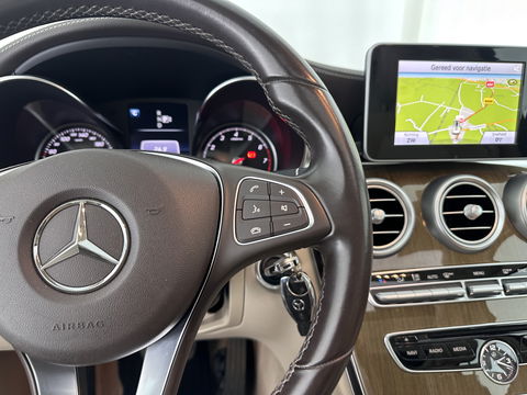 Mercedes-Benz C-Klasse 180 Ambition Aut. *PANO | FULL-LED | 1/2-LEATHER | SPORT-SEATS | NAVI-FULLMAP | HEATED-SEATS | ECC | PDC | CRUISE | 17''ALU*