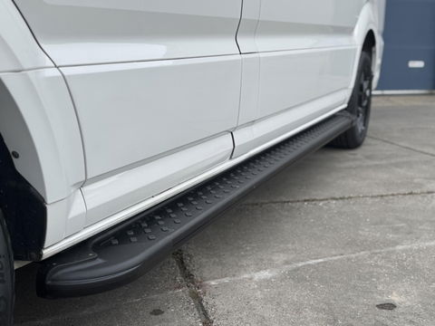 Volkswagen Crafter 35 2.0 TDI L3H3 Comfortline AIRCO / CRUISE CONTROLE / SIDE BARS / TREKHAAK
