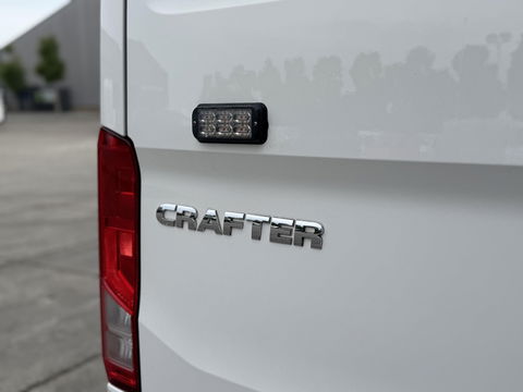 Volkswagen Crafter 35 2.0 TDI L3H3 Comfortline AIRCO / CRUISE CONTROLE / SIDE BARS / TREKHAAK