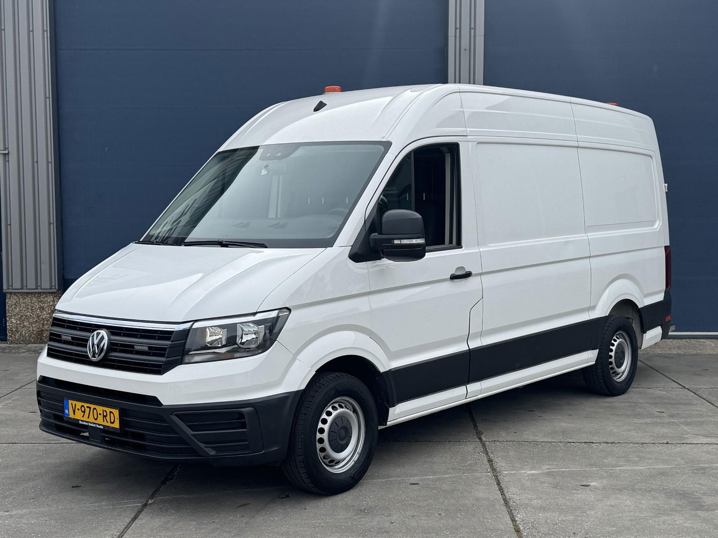 Volkswagen Crafter 35 2.0 TDI L3H3 EL Trendline AIRCO / CRUISE CONTROLE / TREKHAAK / 3 ZITS