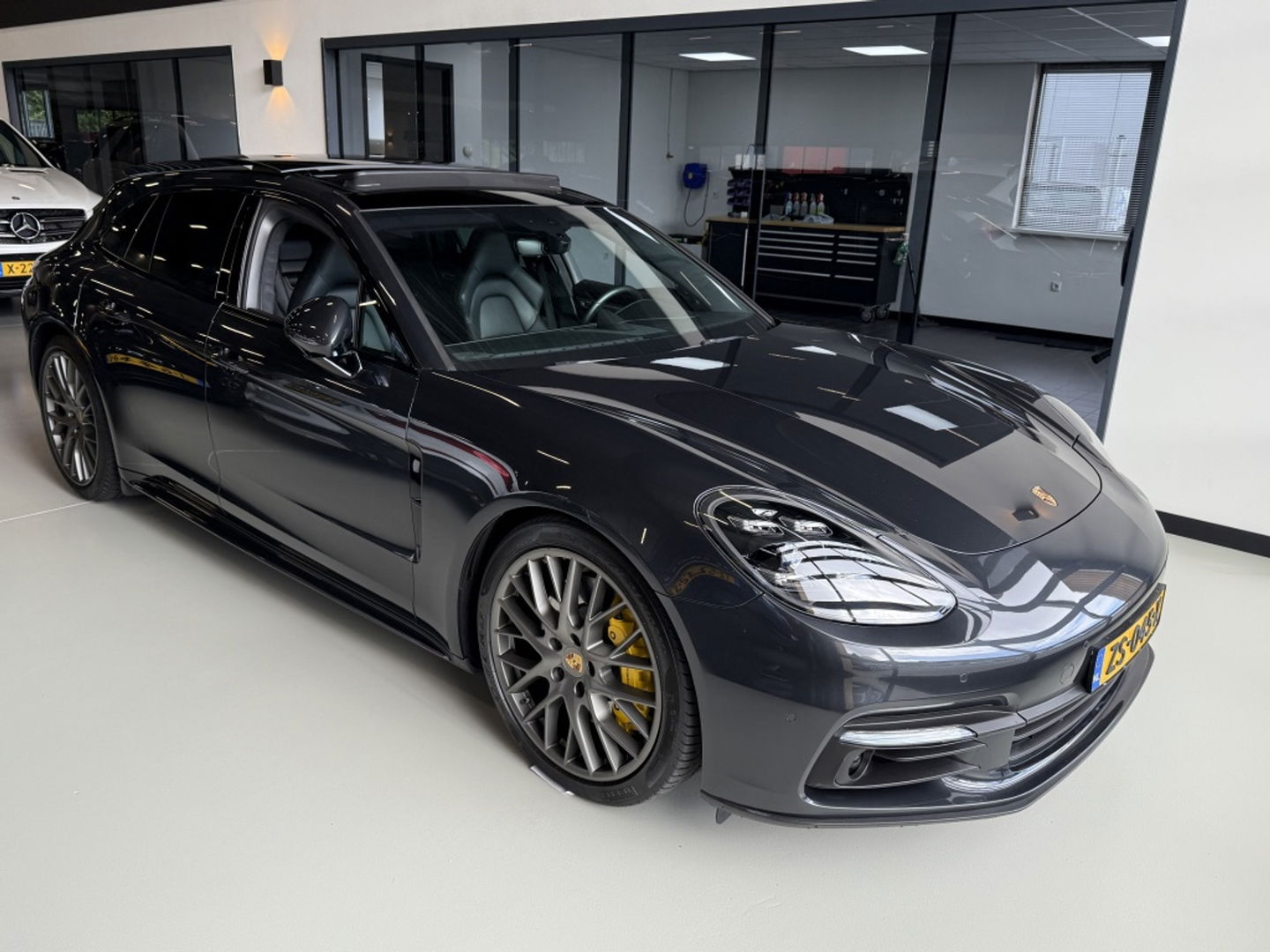 Porsche Panamera Sport Turismo 2.9 4S 441PK / Sport Chrono / Bose / carbon / LED