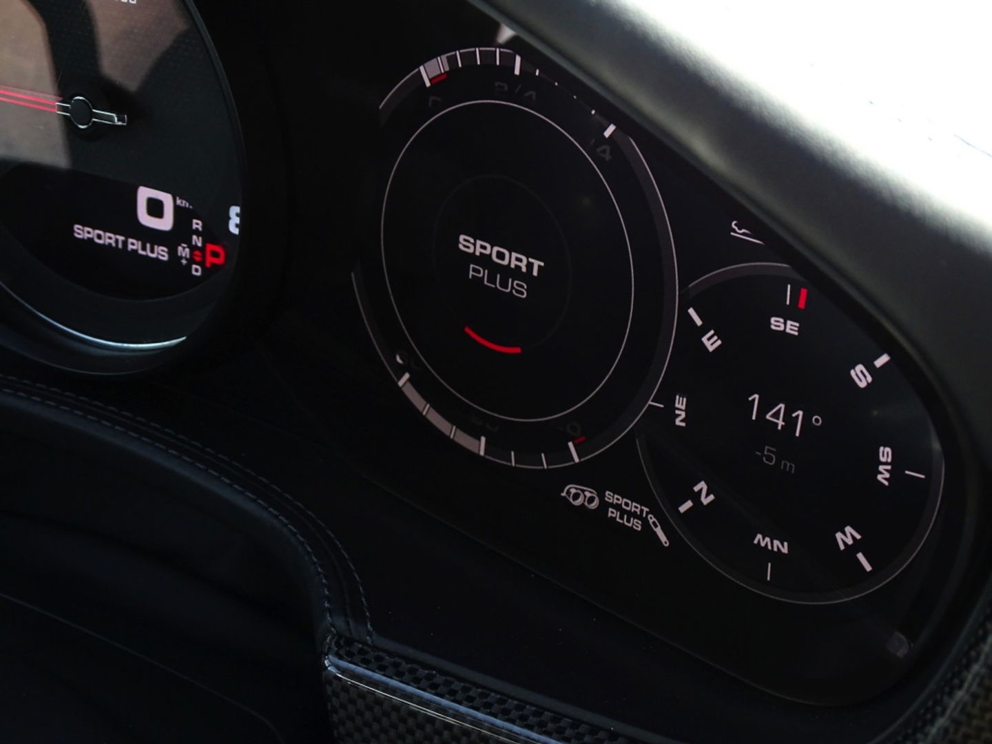 Porsche Panamera Sport Turismo 2.9 4S 441PK / Sport Chrono / Bose / carbon / LED