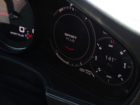 Porsche Panamera Sport Turismo 2.9 4S 441PK / Sport Chrono / Bose / carbon / LED