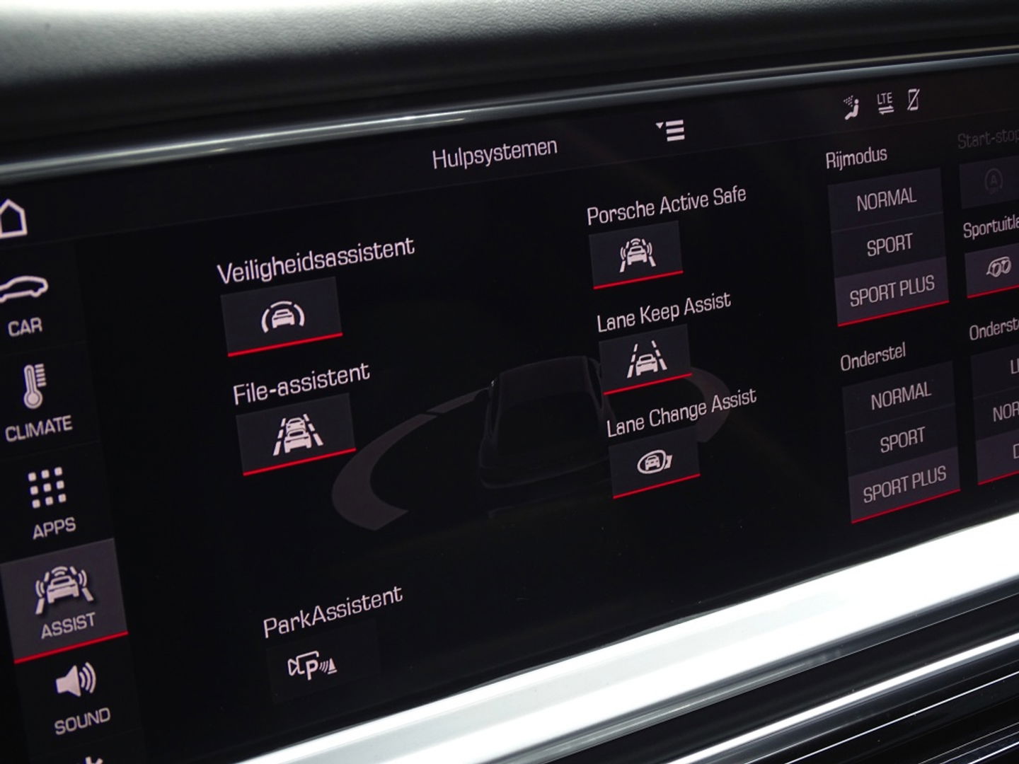 Porsche Panamera Sport Turismo 2.9 4S 441PK / Sport Chrono / Bose / carbon / LED