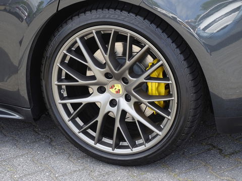 Porsche Panamera Sport Turismo 2.9 4S 441PK / Sport Chrono / Bose / carbon / LED