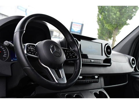 Mercedes-Benz Sprinter 319 3.0 CDI L2H1 AMG Edition Adaptieve Cruise, 360 Camera, LED, Leder, 10,5" Mbux, NAVI, Carplay, Stoelverwarming, BOM VOL!