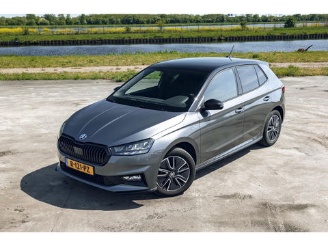 Škoda Fabia 1.0 TSI Monte Carlo | LED | CLIMA | PDC | APPLE CAR PLAY | SPORT INTERIEUR | DAB
