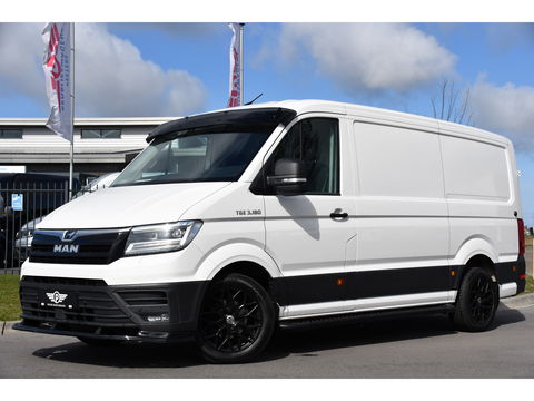 MAN TGE 35 2.0 L3H2 Black & White Edition Adaptieve Cruise, Camera, Carplay, 177PK, LED, Sensoren, Trekhaak, Stoelverwarming, UNIEK!
