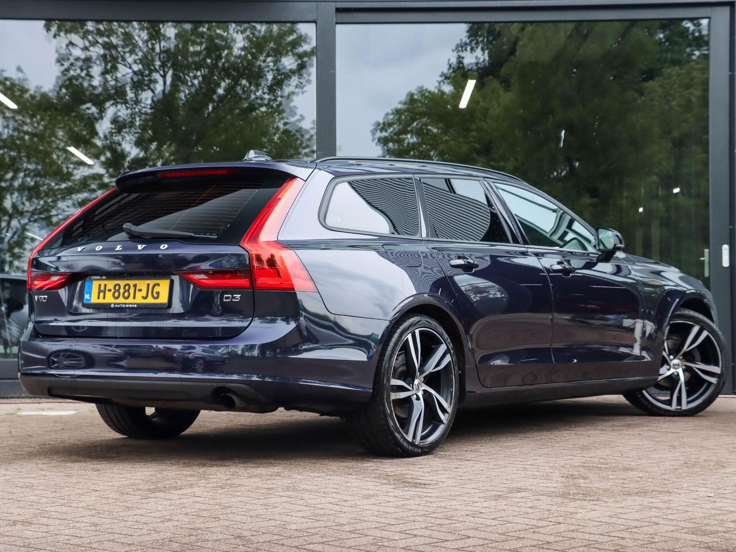 Volvo V90 2.0 D3 Momentum 150PK | Achteruitrijcamera