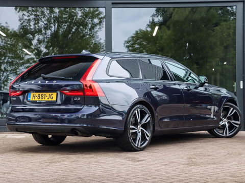Volvo V90 2.0 D3 Momentum 150PK | Achteruitrijcamera
