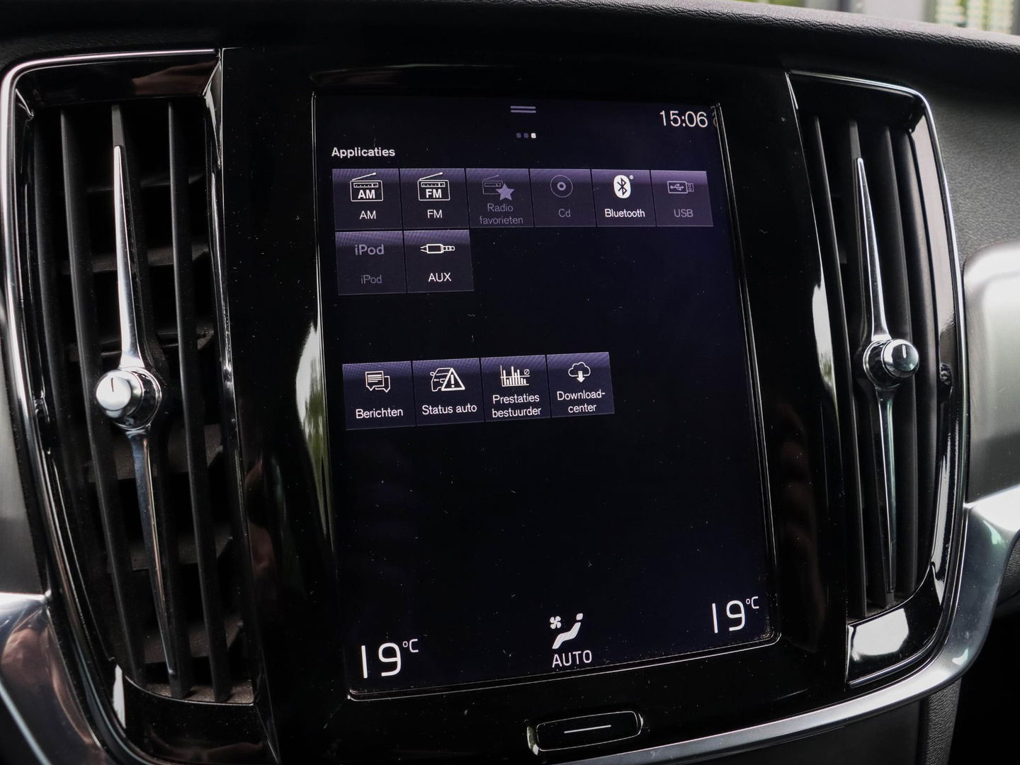 Volvo V90 2.0 D3 Momentum 150PK | Achteruitrijcamera